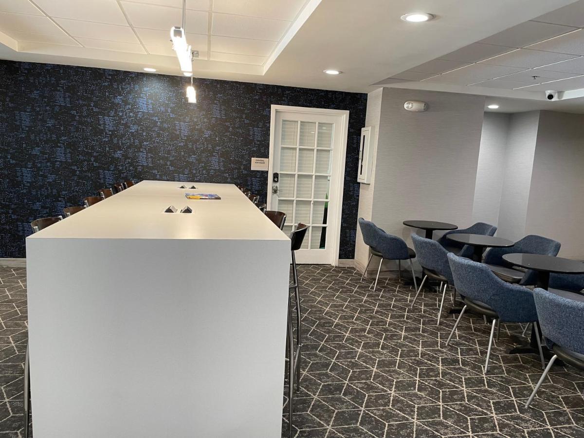 Clarion Pointe Charlottesville Kültér fotó